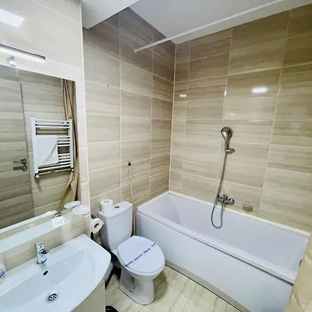 Summerland Apartment