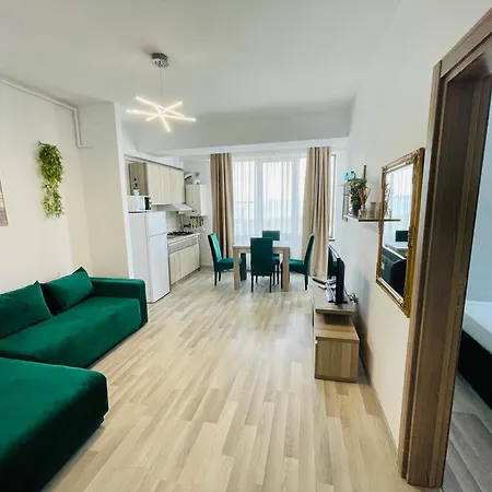 Summerland Apartment