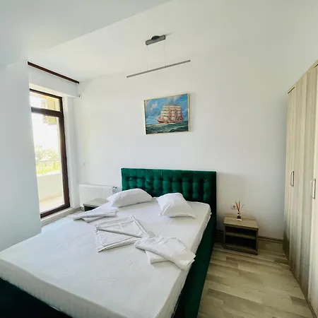 Apartment Summerland