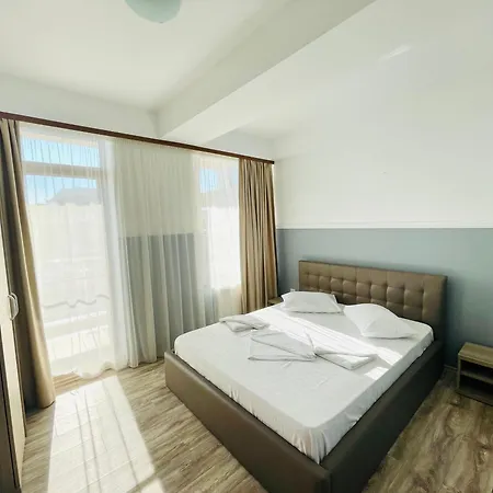 Apartment Summerland Mamaia